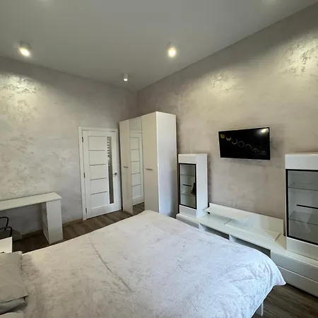 Apartmán в центрі одеси на новосільського *